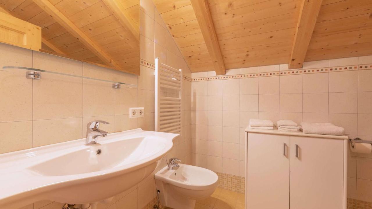 Agriturism Gscnara Apartment San Martino in Badia Ngoại thất bức ảnh